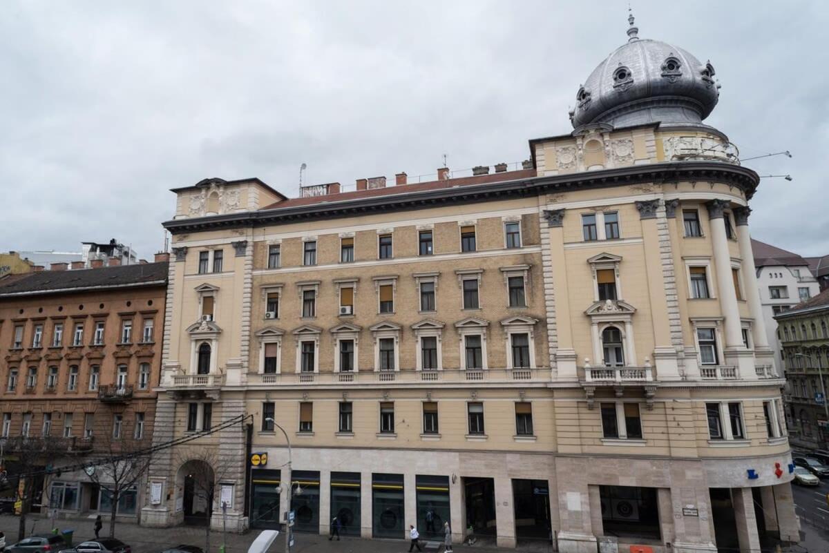 Huge Aparment In The Center With Air Conditioning * Budapeszt