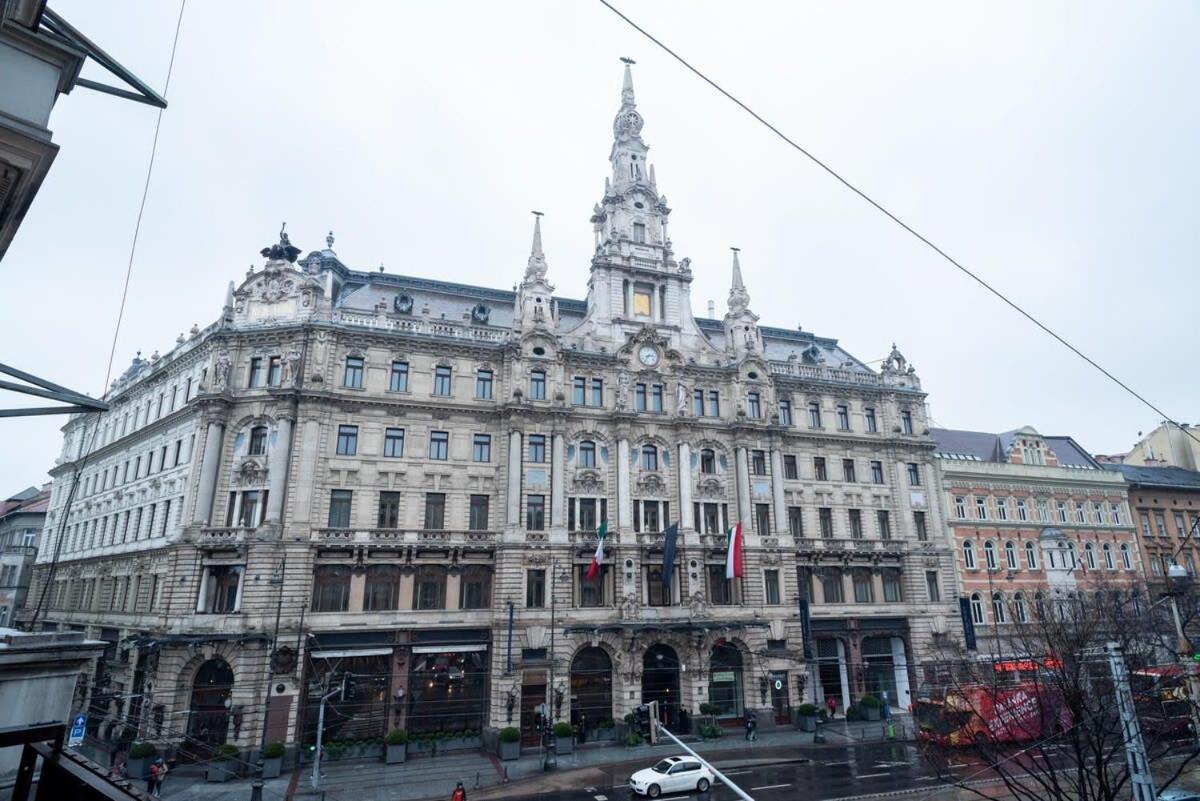Huge Aparment In The Center With Air Conditioning * Budapeszt