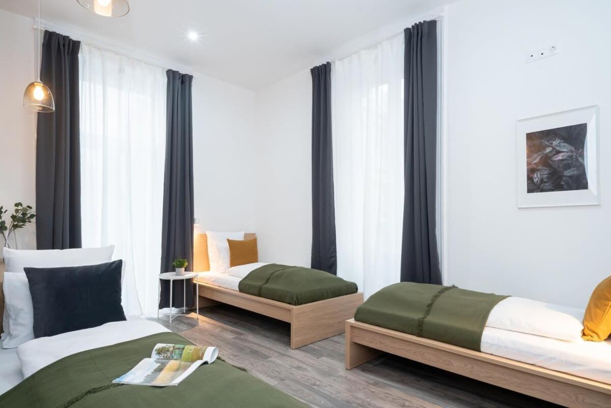 Huge Aparment In The Center With Air Conditioning Apartament *