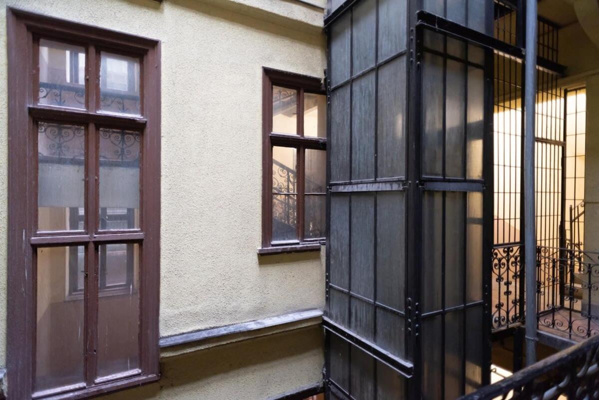 Apartamento Huge Aparment In The Center With Air Conditioning